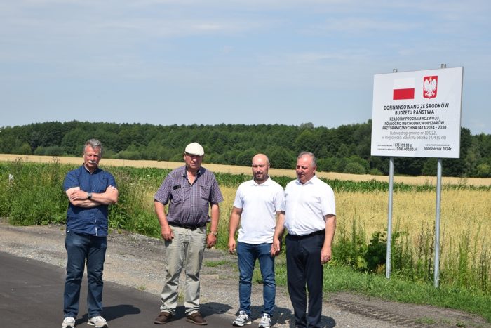 Miniaturka artykułu Zakończono realizację zadania pn. „Budowa drogi gminnej nr 104222L w miejscowości Stawki na odcinku 1434,50 mb”.